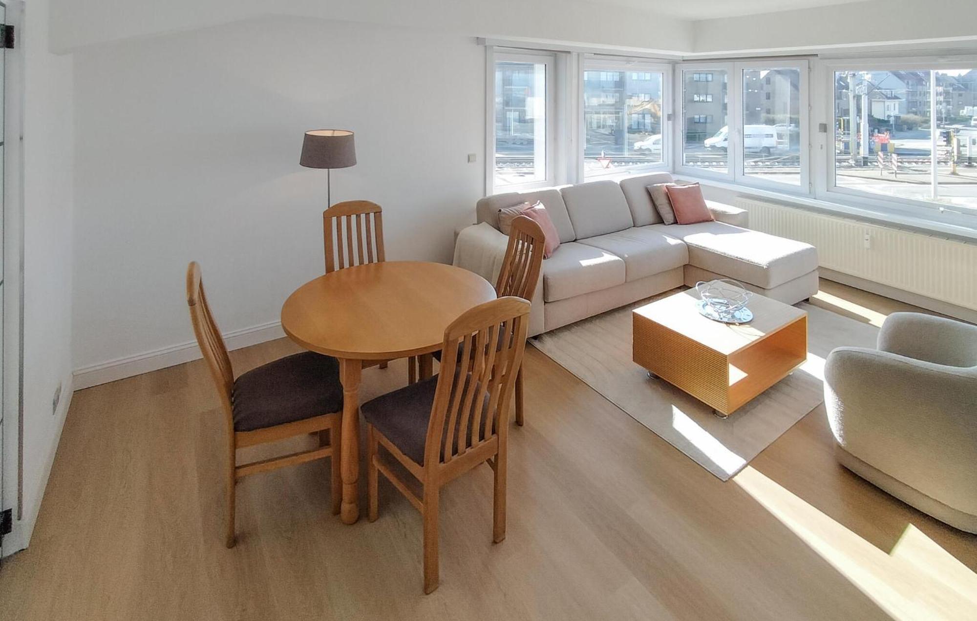 Appartement Front In *